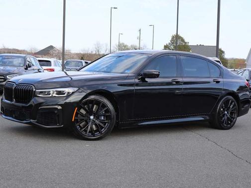 Black Sapphire Metallic 2021 BMW 750 750i xDrive Sedan