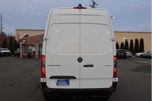 2019 Mercedes-Benz Sprinter 2500 Standard Roof