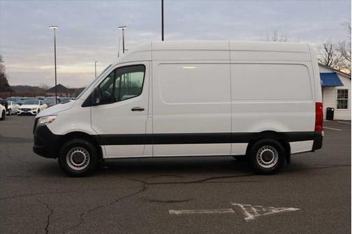 2019 Mercedes-Benz Sprinter 2500 Standard Roof