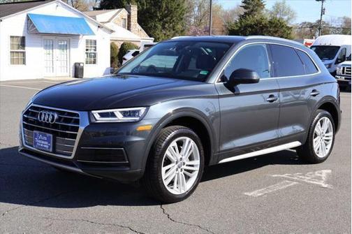 2018 Audi Q5 2.0T Premium Plus