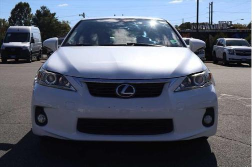 2013 Lexus CT 200h CT 200H 4 DOOR HATCHBACK 1.8L 4 CYL HYBRID