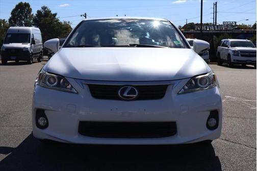 2013 Lexus CT 200h CT 200H 4 DOOR HATCHBACK 1.8L 4 CYL HYBRID