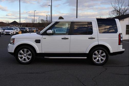 2016 Land Rover LR4 Base