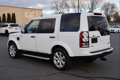 2016 Land Rover LR4 Base