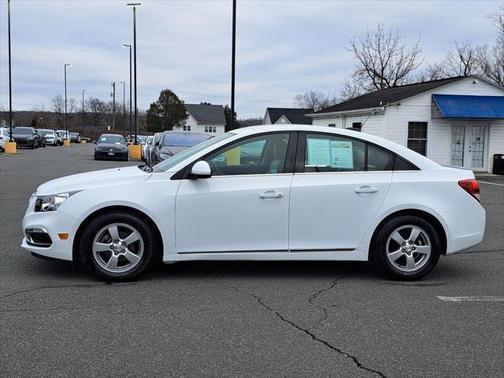 2015 Chevrolet Cruze 1LT