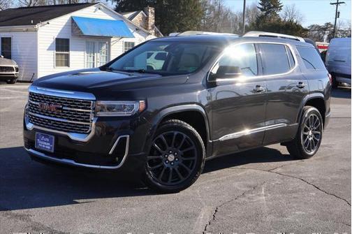 2020 GMC Acadia Denali
