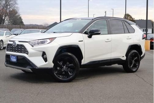 2021 Toyota RAV4 Hybrid SE