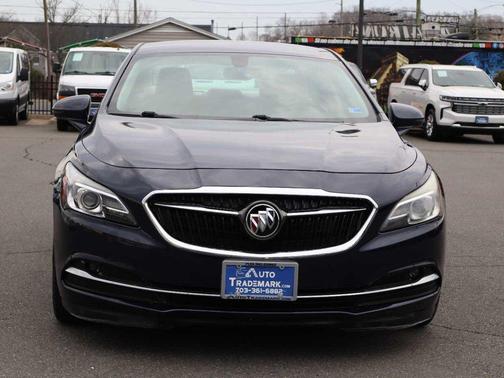 2017 Buick LaCrosse 4dr Sdn Essence FWD