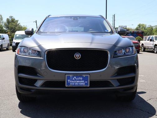 Corris Grey Metallic 2018 Jaguar F-PACE 30t Prestige AWD
