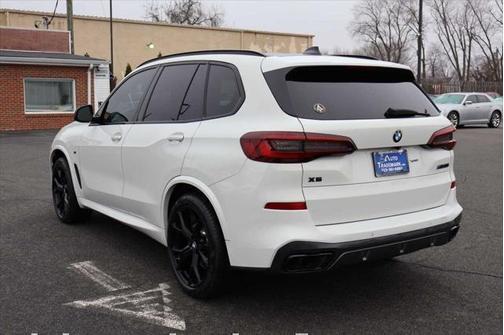 2021 BMW X5 M50i