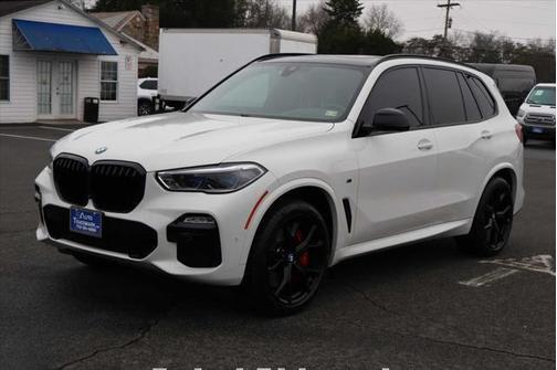 2021 BMW X5 M50i