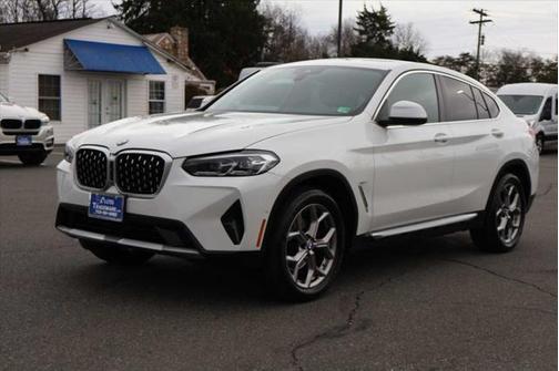 2022 BMW X4 xDrive30i