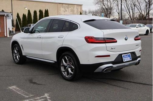 2022 BMW X4 xDrive30i