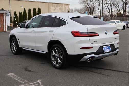 2022 BMW X4 xDrive30i