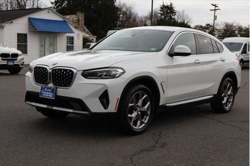 2022 BMW X4 xDrive30i