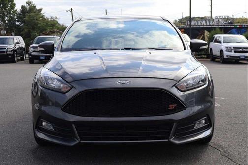 2017 Ford Focus ST ST