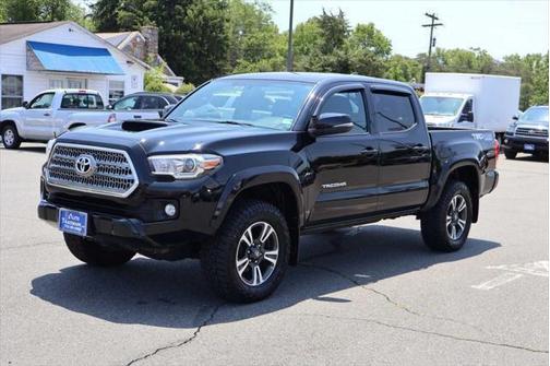 2017 Toyota Tacoma TRD Sport