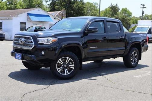 2017 Toyota Tacoma TRD Sport