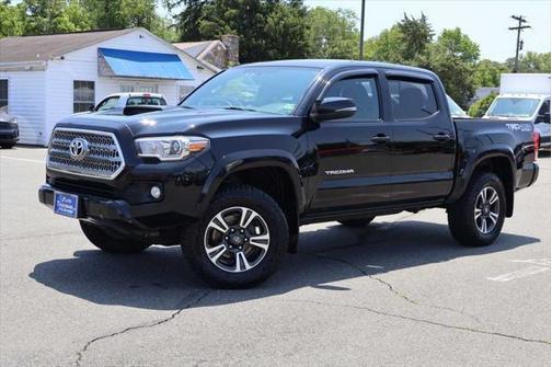 2017 Toyota Tacoma TRD Sport