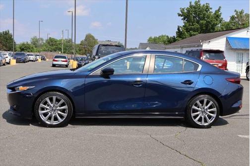 2022 Mazda Mazda3 FWD w/Select Package