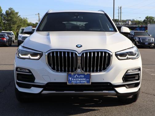 Alpine White 2019 BMW X5 xDrive40i Sports Activity Vehicle