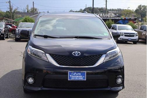 2017 Toyota Sienna SE