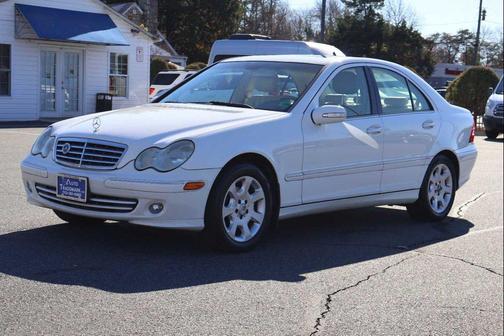 2005 Mercedes-Benz C-Class Luxury