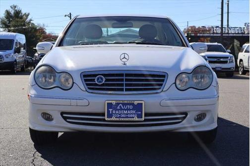 2005 Mercedes-Benz C-Class Luxury