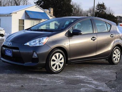 2013 Toyota Prius c One