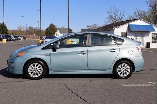 2012 Toyota Prius Plug-in Base