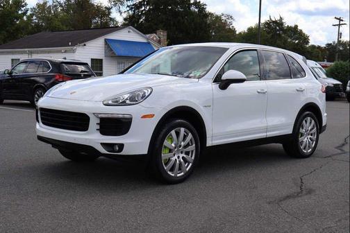 2016 Porsche Cayenne S