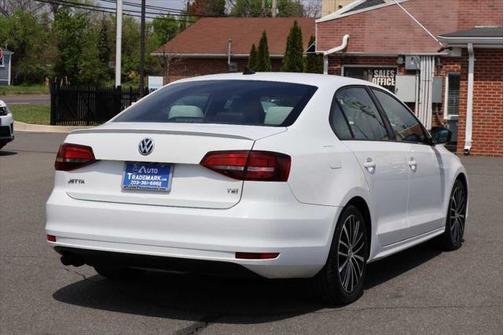 2016 Volkswagen Jetta 1.8T Sport