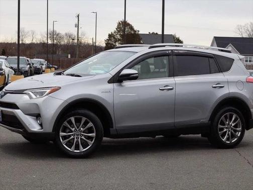 2017 Toyota RAV4 Hybrid Limited AWD (Natl)