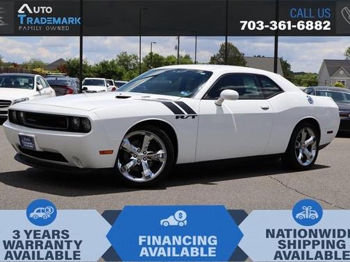 Bright White 2013 Dodge Challenger 2dr Cpe R/T Plus