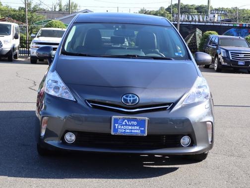 Magnetic Gray Metallic 2014 Toyota Prius v 5dr Wgn Five (Natl)