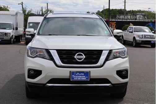 2019 Nissan Pathfinder SL
