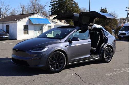 2022 Tesla Model X Plaid Tri Motor All-Wheel Drive