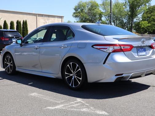 Celestial Silver Metallic 2020 Toyota Camry SE Auto AWD (Natl)