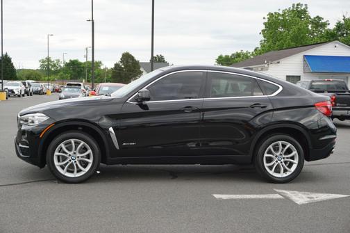 Photo 4 of 32 of 2016 BMW X6 xDrive35i
