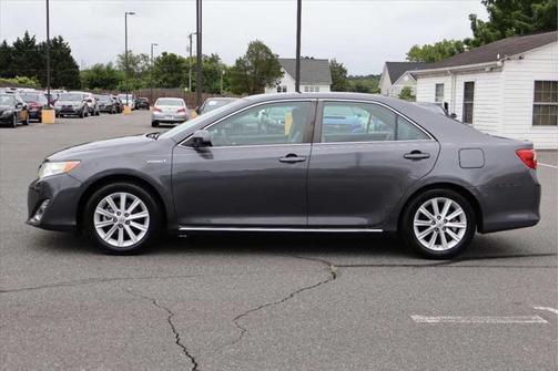 2012 Toyota Camry Hybrid XLE