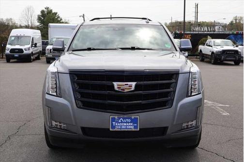 2020 Cadillac Escalade ESV Luxury