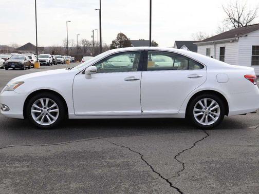 2011 Lexus ES 350 Base