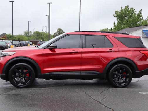 Rapid Red Metallic Tinted Clearcoat 2021 Ford Explorer ST 4WD