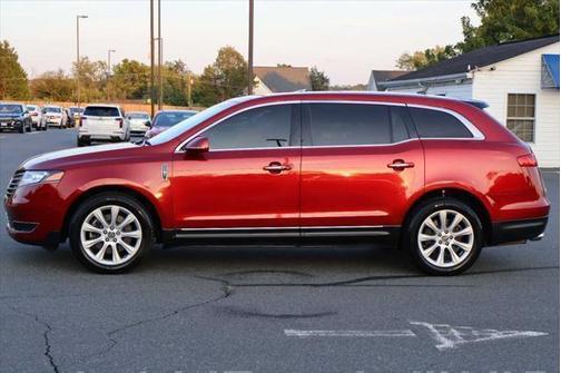 2018 Lincoln MKT Premier