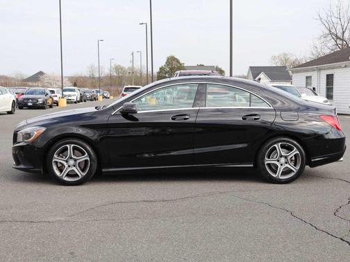 Night Black 2014 Mercedes-Benz CLA-Class 4dr Sdn CLA 250 FWD