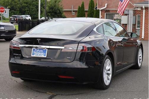 2017 Tesla Model S 75D