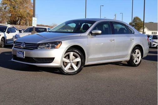 2013 Volkswagen Passat 2.5 SE