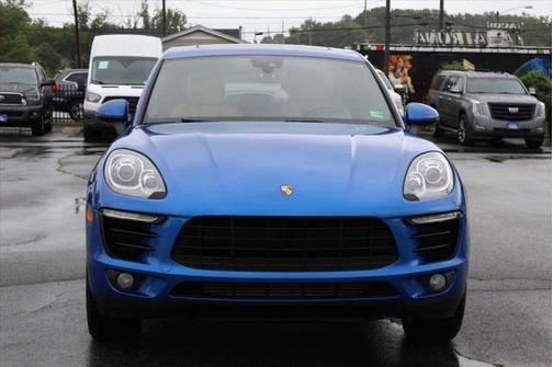2017 Porsche Macan Turbo