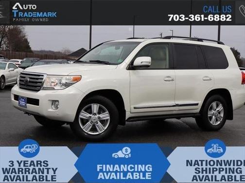 2013 Toyota Land Cruiser Base