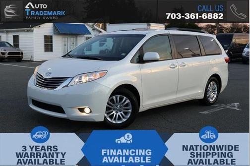 2017 Toyota Sienna XLE